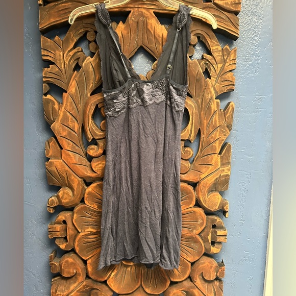 Natori Night Gown - Picture 2 of 3